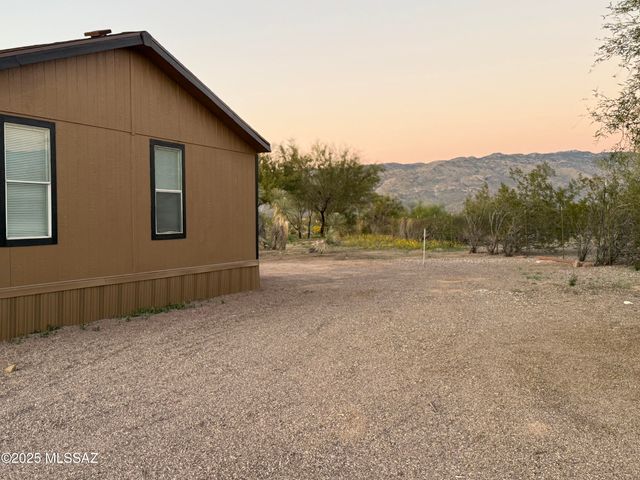 13625 E Crazy Horse Trail, Vail, AZ 85641