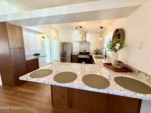 13625 E Crazy Horse Trail, Vail, AZ 85641