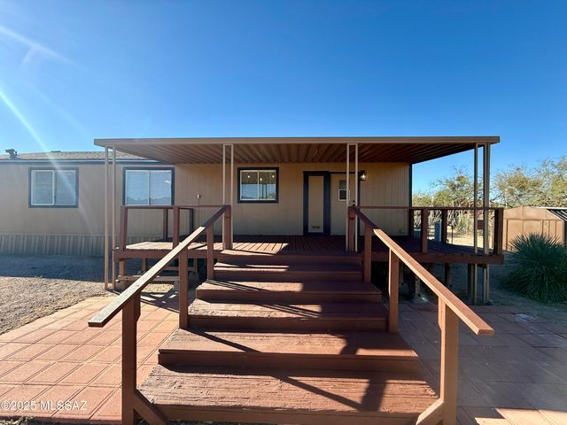 13625 E Crazy Horse Trail, Vail, AZ 85641