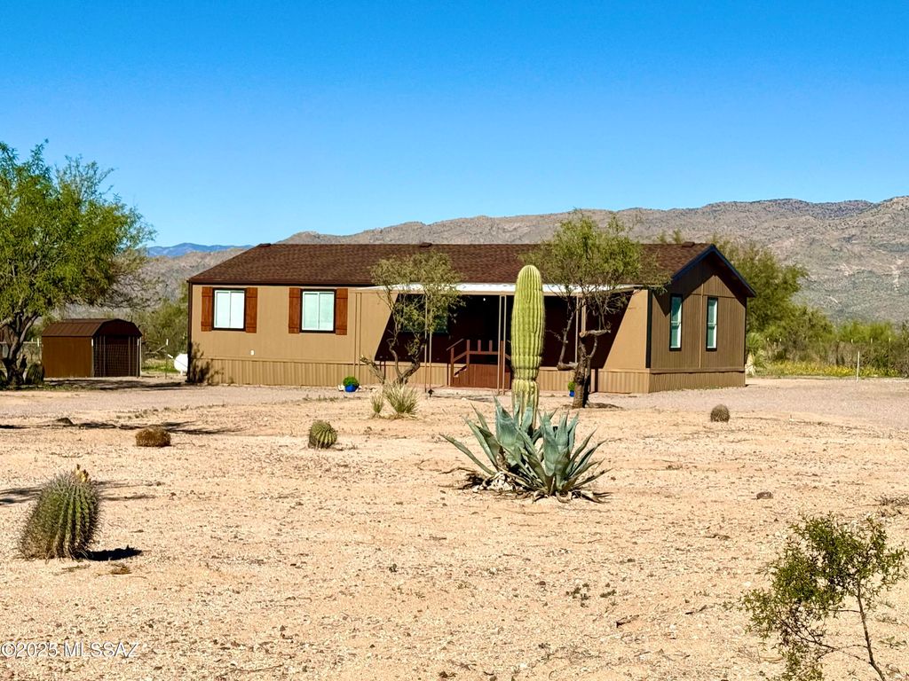 13625 E Crazy Horse Trail, Vail, AZ 85641