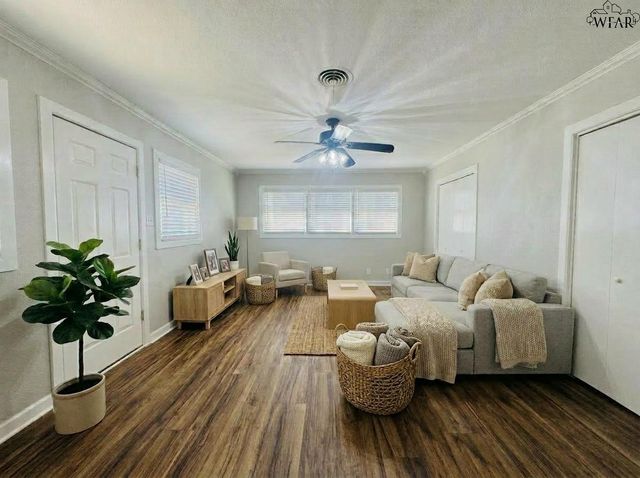 1661 SPEEDWAY AVENUE, Wichita Falls, TX 76301