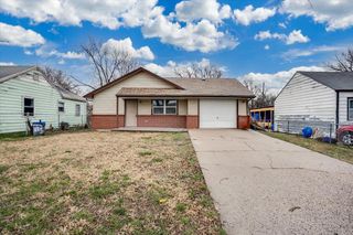 828 N Poplar, Wichita, KS 67214