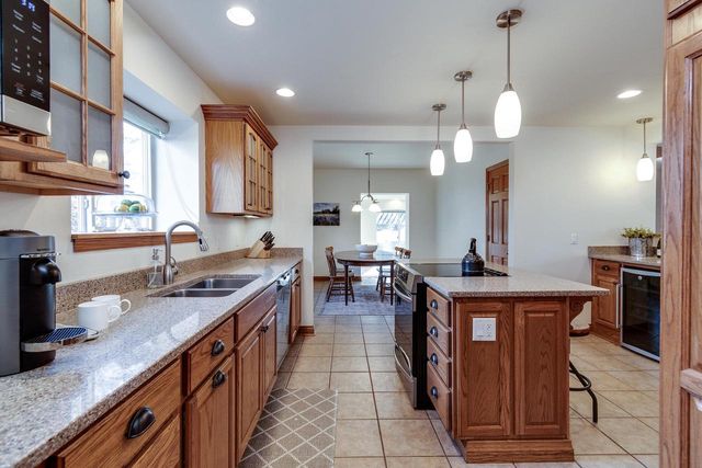 345 Kensington Drive, Madison, WI 53704