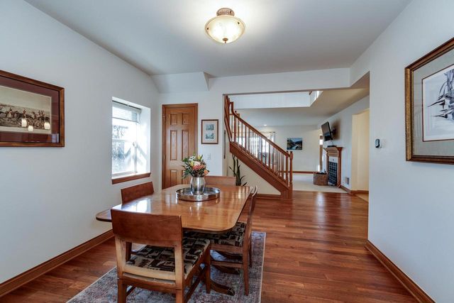 345 Kensington Drive, Madison, WI 53704