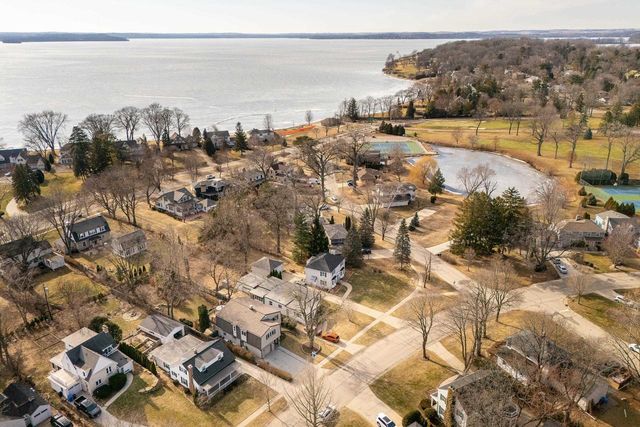 345 Kensington Drive, Madison, WI 53704