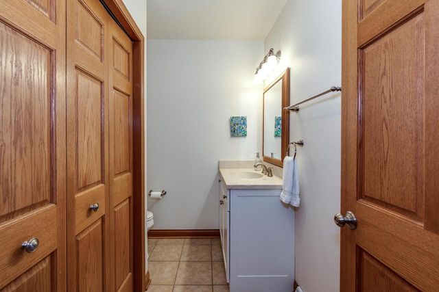 345 Kensington Drive, Madison, WI 53704