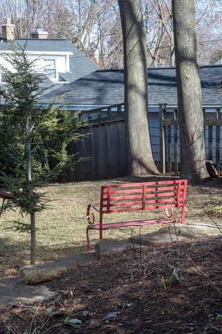 345 Kensington Drive, Madison, WI 53704