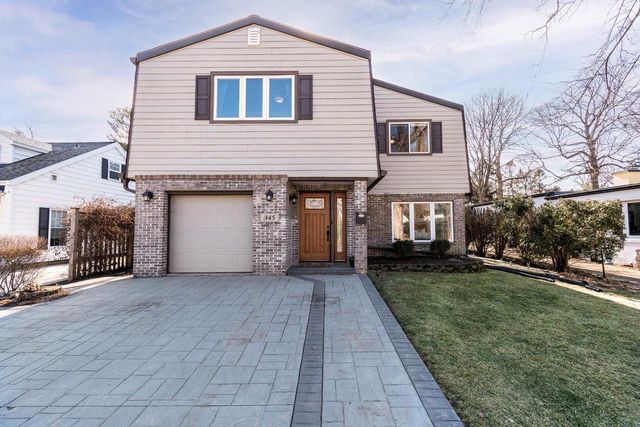 345 Kensington Drive, Madison, WI 53704