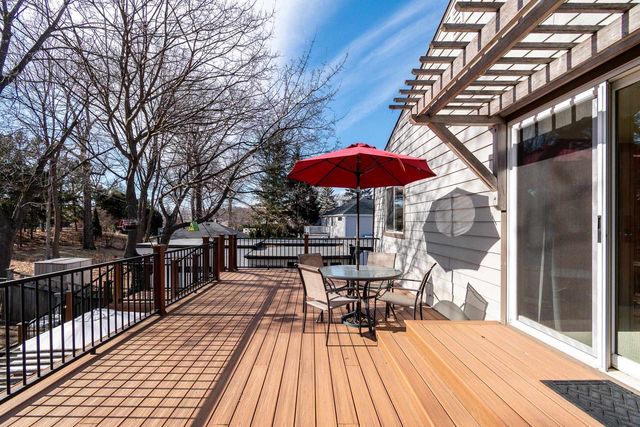 345 Kensington Drive, Madison, WI 53704