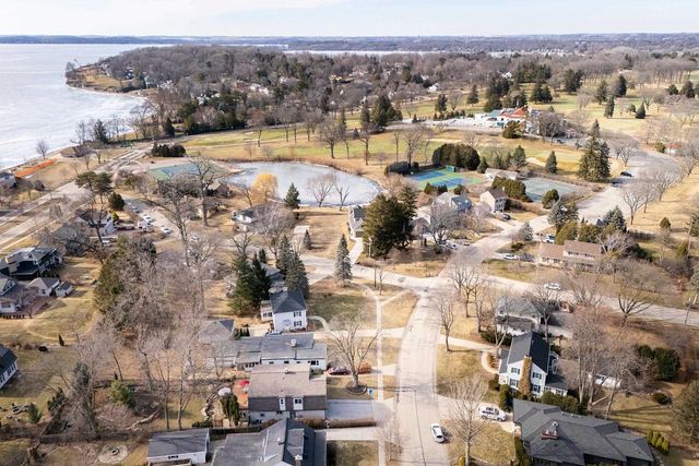 345 Kensington Drive, Madison, WI 53704