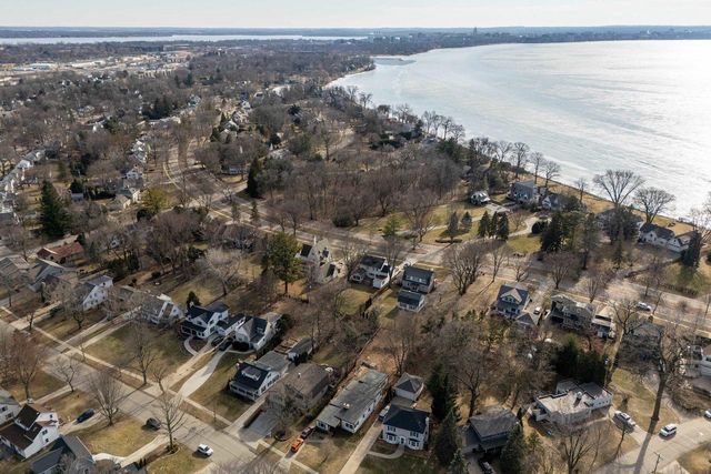 345 Kensington Drive, Madison, WI 53704