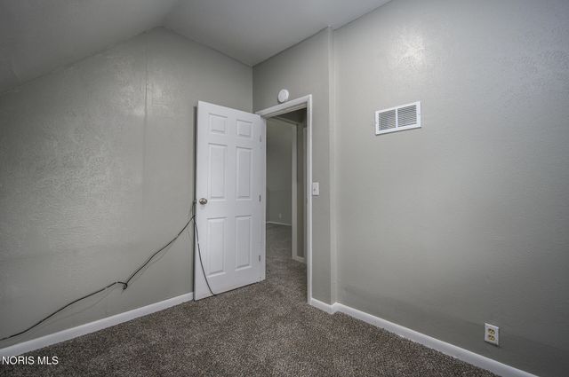 5435 Douglas Road, Toledo, OH 43613