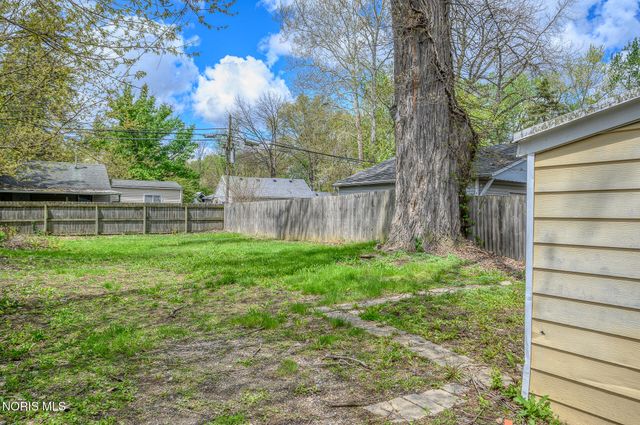 5435 Douglas Road, Toledo, OH 43613