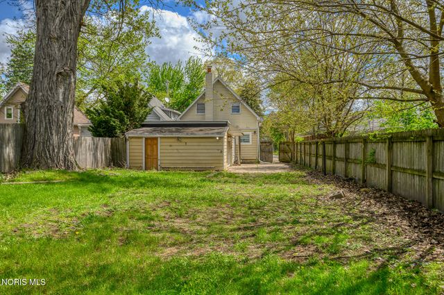 5435 Douglas Road, Toledo, OH 43613