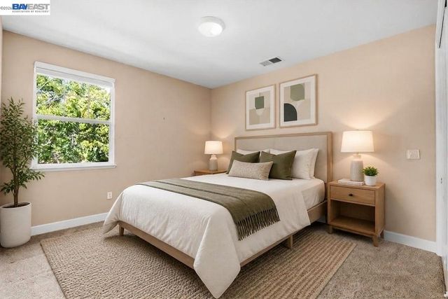 2560 Calabria Ct, Dublin, CA 94568