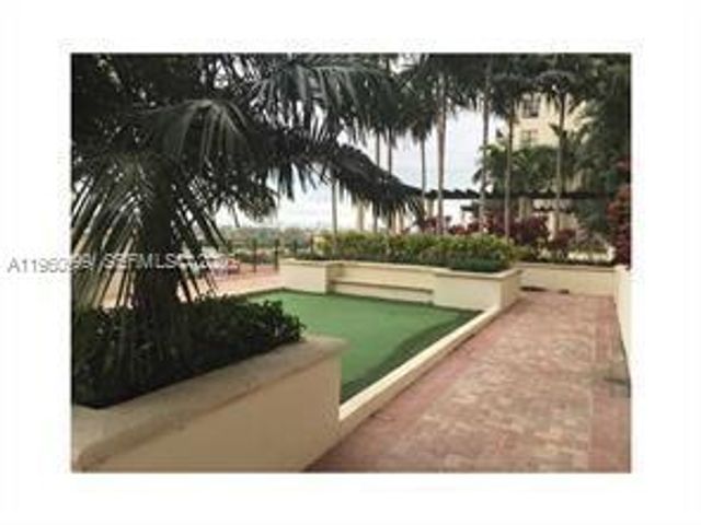 888 S Douglas Rd 1103, Coral Gables, FL 33134