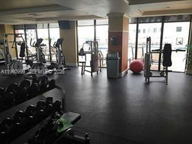 888 S Douglas Rd 1103, Coral Gables, FL 33134