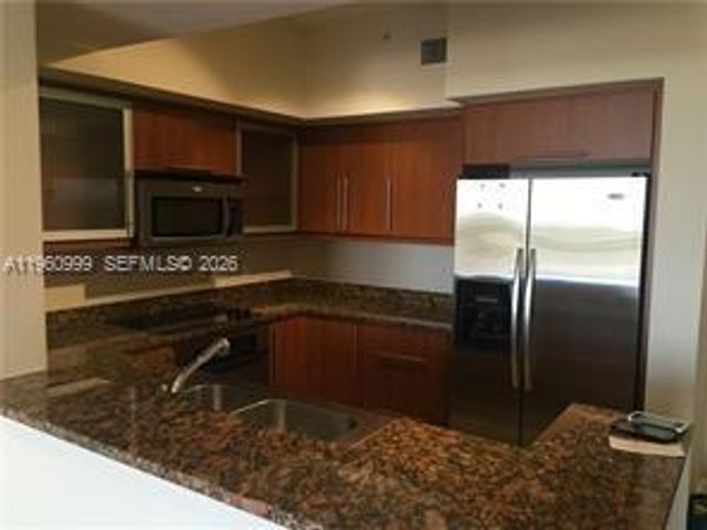 888 S Douglas Rd 1103, Coral Gables, FL 33134