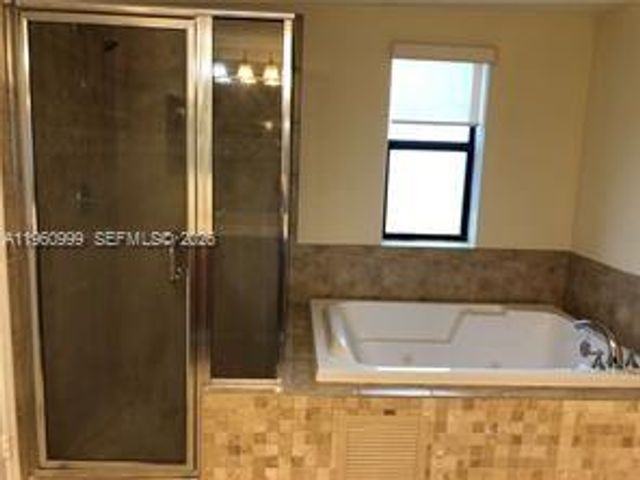 888 S Douglas Rd 1103, Coral Gables, FL 33134