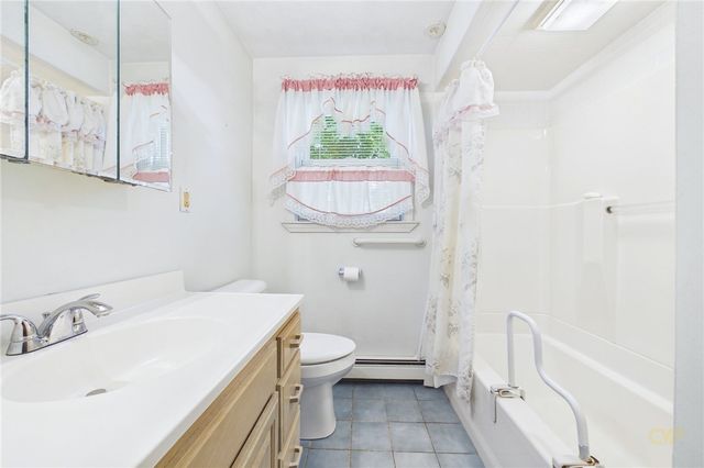 85 2nd Street, Pawtucket, RI 02861