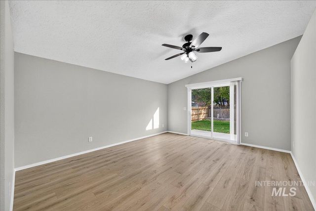 94 S Beechwood Drive, Nampa, ID 83651