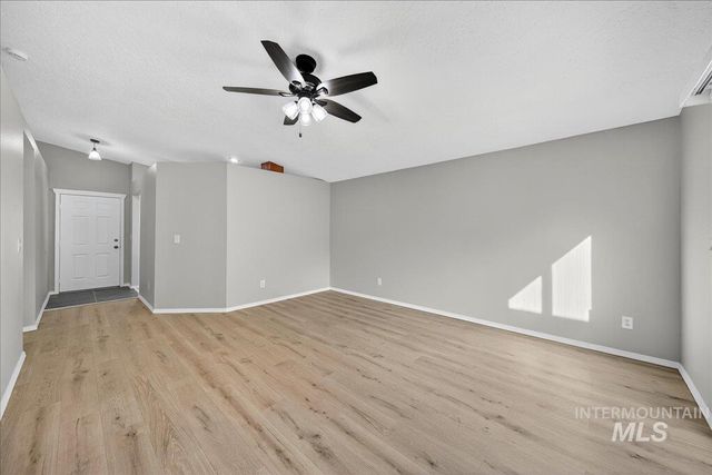 94 S Beechwood Drive, Nampa, ID 83651