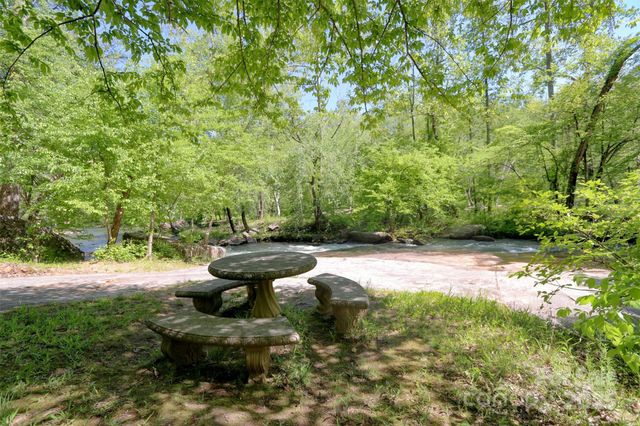 257 Roadrunner Circle, Lake Lure, NC 28746
