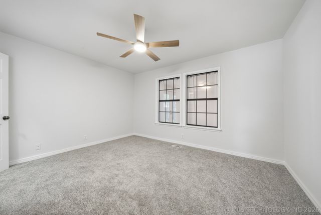 6216 S 73rd East Avenue, Tulsa, OK 74133