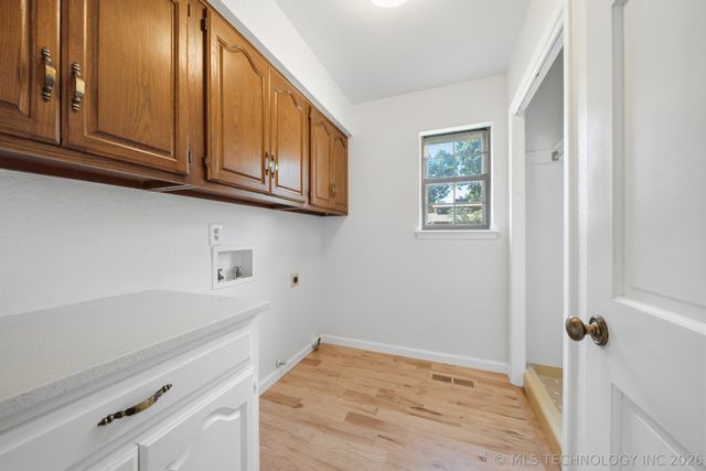 6216 S 73rd East Avenue, Tulsa, OK 74133