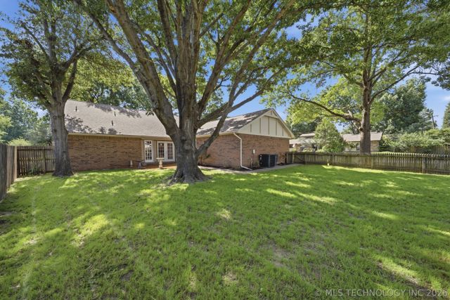 6216 S 73rd East Avenue, Tulsa, OK 74133