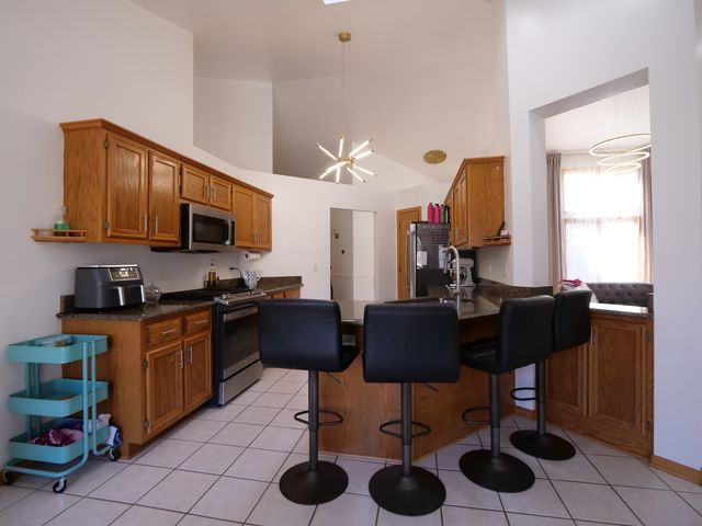 6706 Pondview Drive, Tinley Park, IL 60477