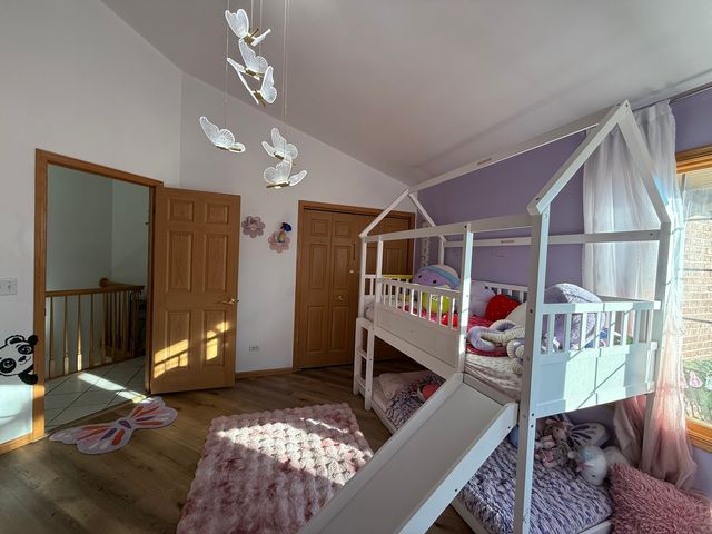 6706 Pondview Drive, Tinley Park, IL 60477