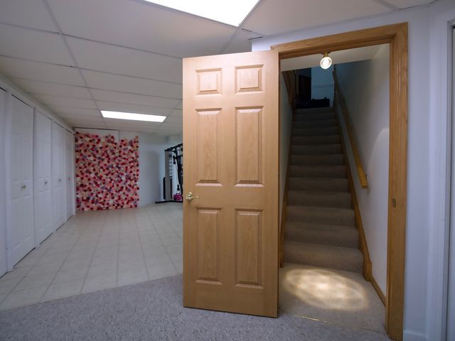 6706 Pondview Drive, Tinley Park, IL 60477