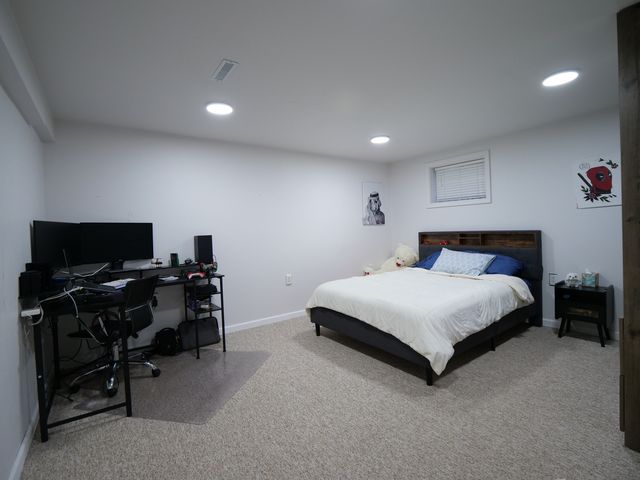 6706 Pondview Drive, Tinley Park, IL 60477