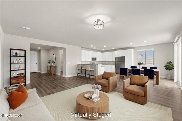 7090 Lemur Lndg Way, Sparks, NV 89436