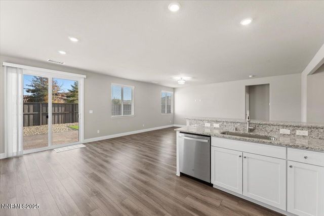 7090 Lemur Lndg Way, Sparks, NV 89436