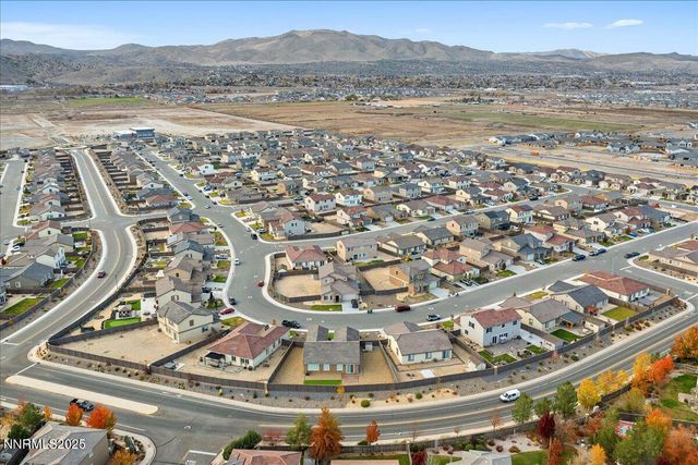 7090 Lemur Lndg Way, Sparks, NV 89436