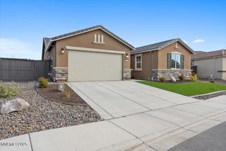 7090 Lemur Lndg Way, Sparks, NV 89436