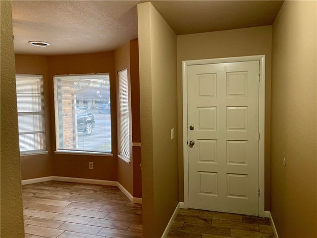 104 Annie Laurie Avenue, Springdale, AR 72764