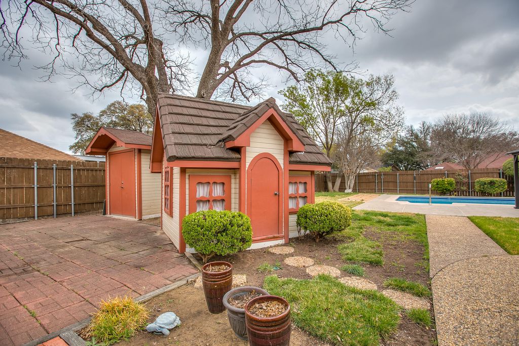 Image 41 of property listing at 3305 Clearview Drive, San Angelo, TX 76904