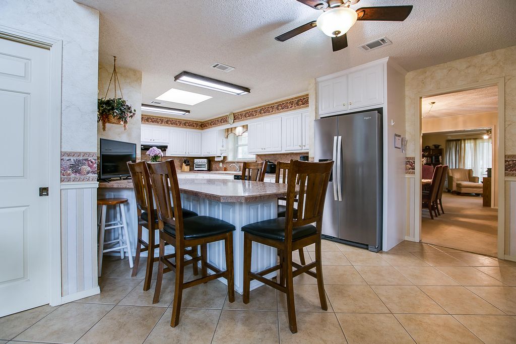 Image 55 of property listing at 3305 Clearview Drive, San Angelo, TX 76904