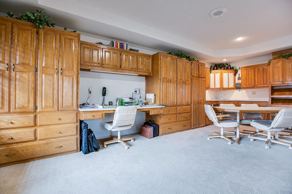 Image 66 of property listing at 3305 Clearview Drive, San Angelo, TX 76904