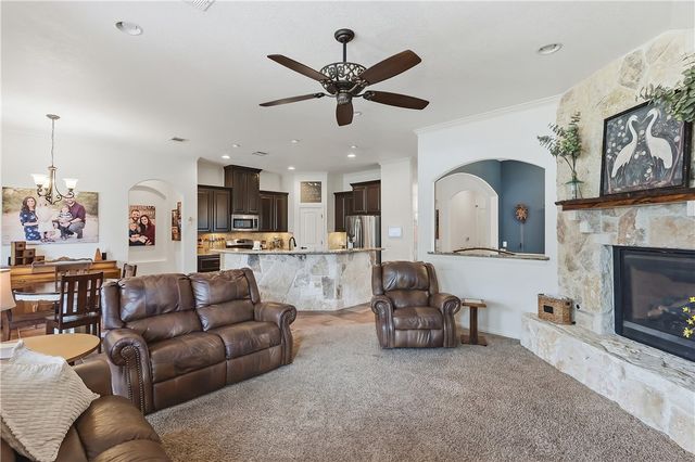 1605 Mariners Cove, College Station, TX 77845