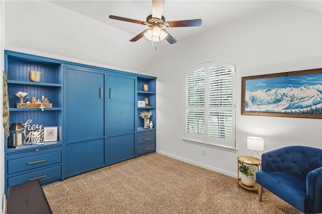 1605 Mariners Cove, College Station, TX 77845