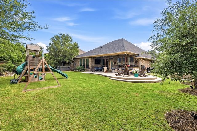 1605 Mariners Cove, College Station, TX 77845
