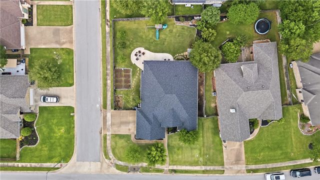 1605 Mariners Cove, College Station, TX 77845