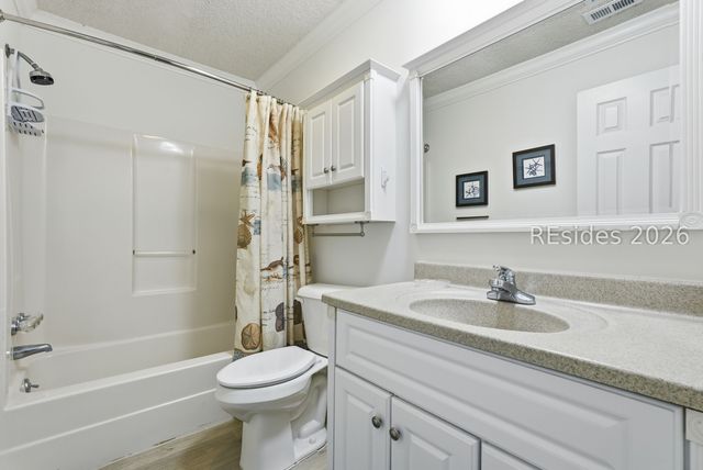 25 Deallyon Ave Apt 145, Hilton Head Island, SC 29928