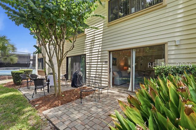 25 Deallyon Ave Apt 145, Hilton Head Island, SC 29928