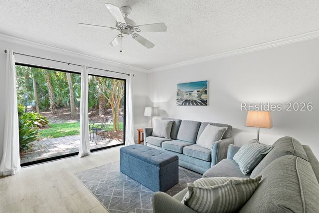 25 Deallyon Ave Apt 145, Hilton Head Island, SC 29928