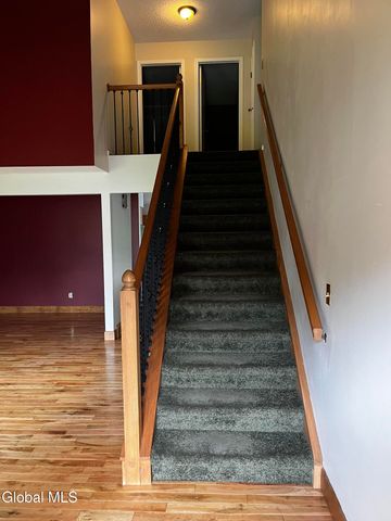 3287 E Old State Road, Guilderland, NY 12303